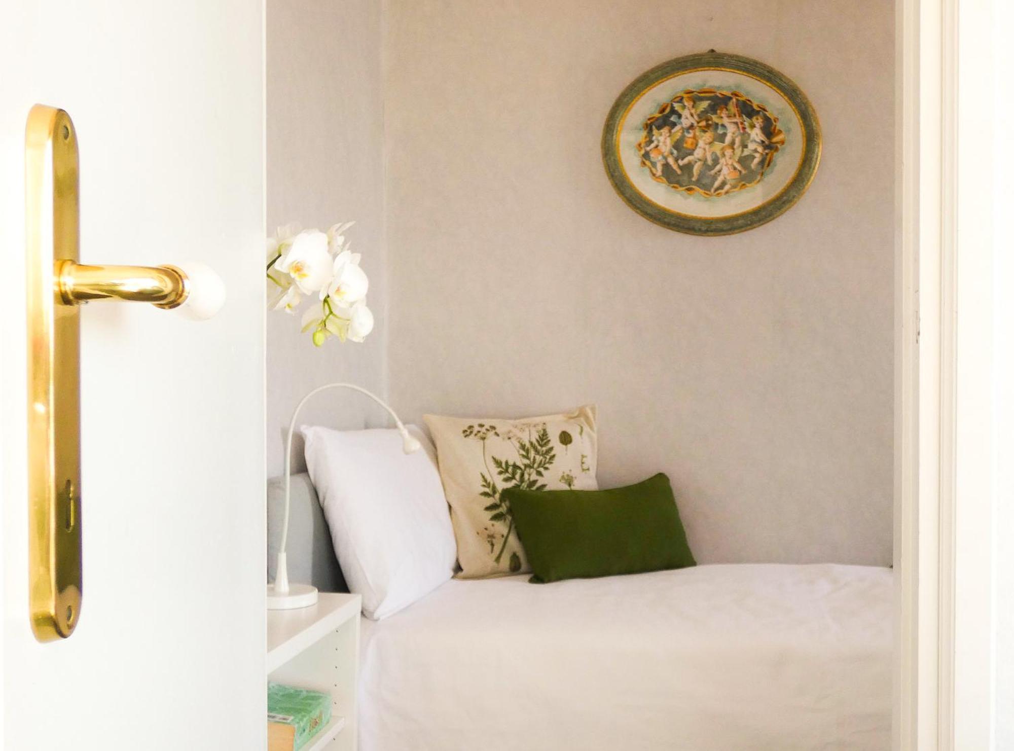 Luxury Lakeside Apartment Right On The Water Salo Bagian luar foto