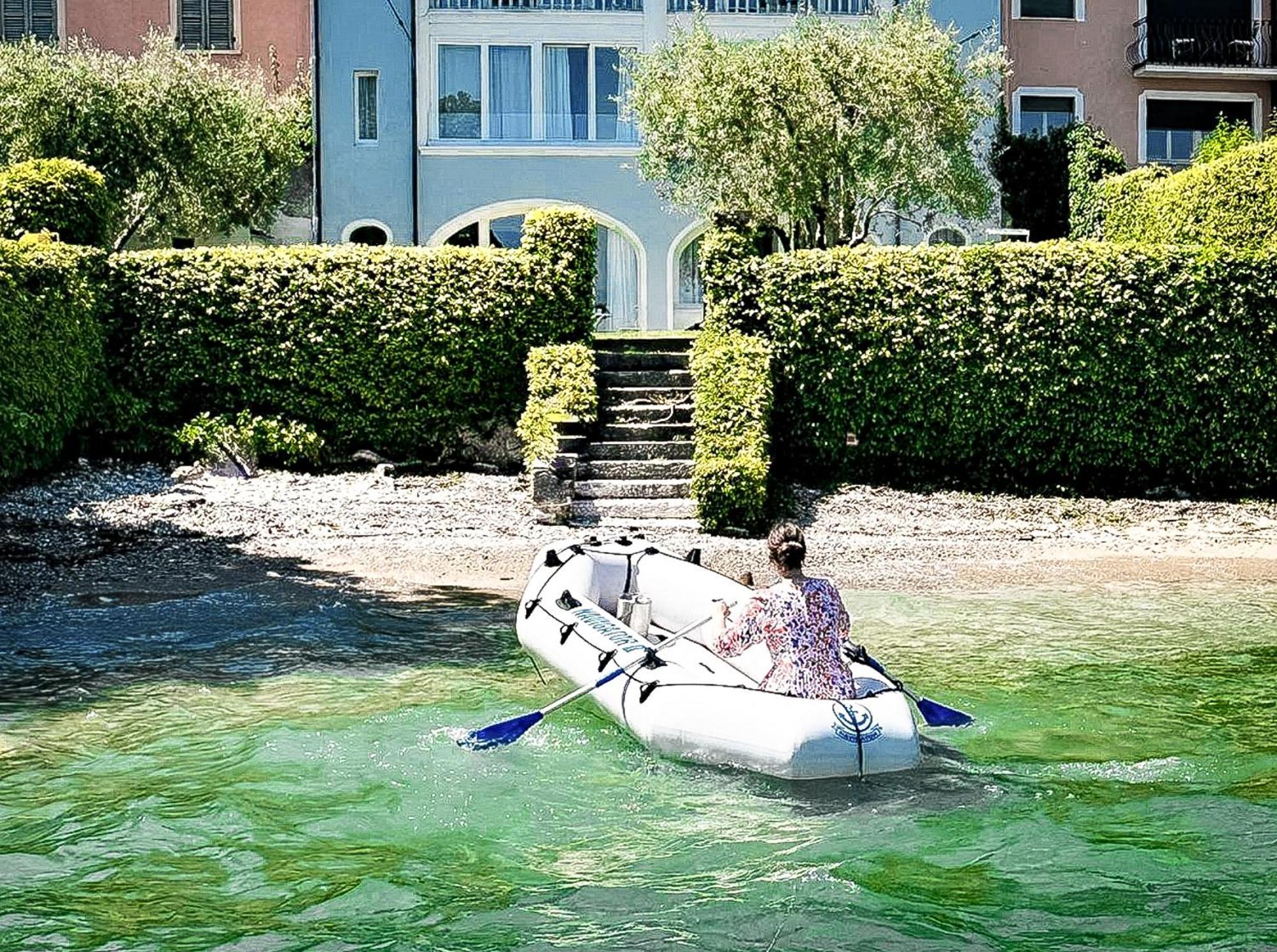 Luxury Lakeside Apartment Right On The Water Salo Bagian luar foto